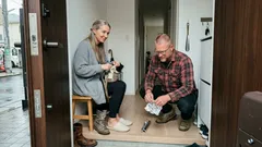 なぜ「アルミホイル包みのニンニク」をバッグに忍ばせるのか――迷信と実用のあいだをほどく