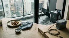 シメオネ夫妻の“スペイン国内2拠点生活”を数字で読み解く――マドリードの主邸とイビサの海辺が支える日常